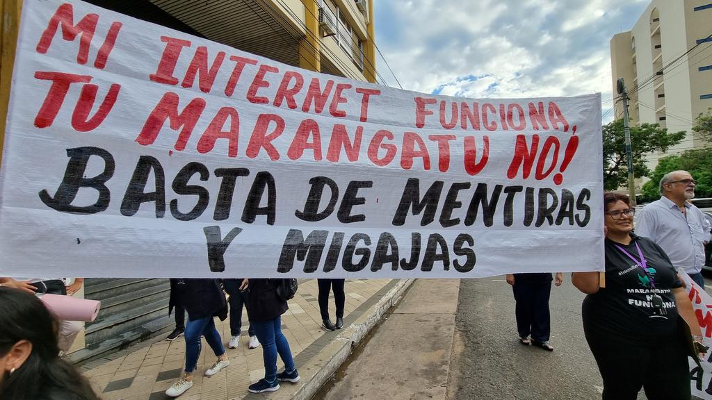 marcia0773's tweet photo. #marangatunofunciona #bastademultas #contadoresunidos #Contadores #contadoresautoconvocados #marchacontadorespy https://t.co/u2LabVEpDy