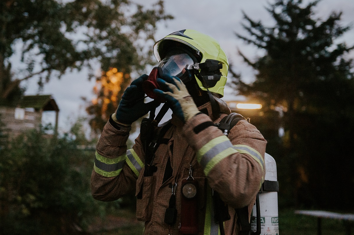 rijnmondveilig's tweet photo. => Wist je dat? <=

Wij hebben 1046 meldingen van een incident met #koolmonoxide (CO) ontvangen in de afgelopen 3 jaar, waarbij een tankautospuit (voertuig) is uitgerukt. In 235 gevallen is het gevaarlijke CO gemeten. 

Dit gas ruik en zie je niet...: https://t.co/ceyjSfVWHD https://t.co/ckpwiFbGp0