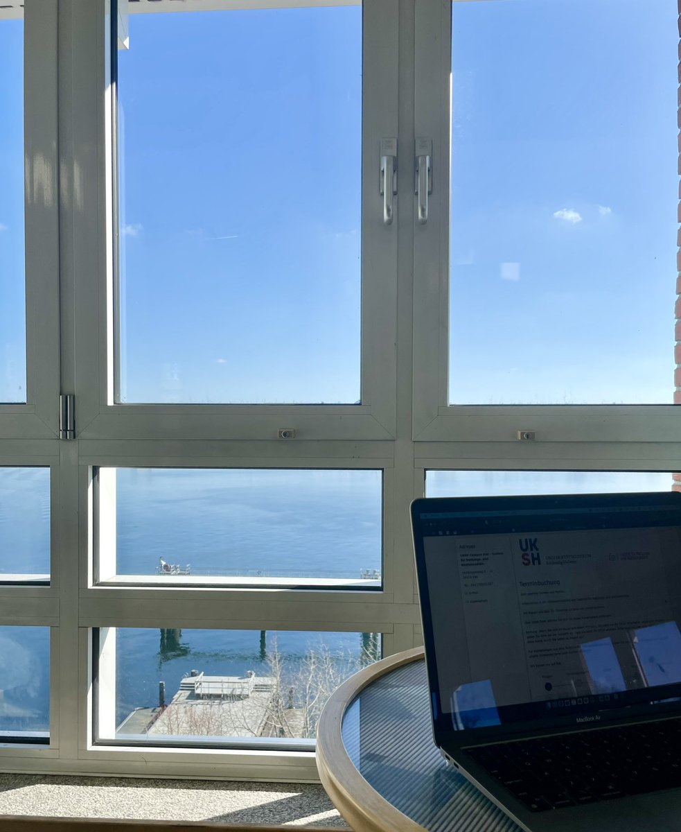 anaschaan's tweet photo. oh you know, just casually working while looking over at the Baltic Sea. Is this real life? 😍 About to start my first week as a postdoc at @kieluni at @mgroussi and @mathildpoyet lab ✨ https://t.co/1NnXVLEXu8