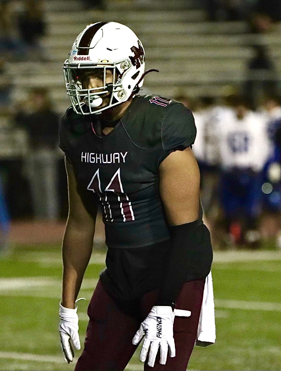 IsaiahTaylor_1's tweet photo. Avery Rhymes (LB/RB) 
🏫 Mount Vernon High School (VA) 
📏 6’1 210lbs. 
🎓 Class of 2024
🐦 @AveryRhymes 
🎥 https://t.co/wNrSvrmhJ3

⛓ Tough &amp; Physical with high IQ https://t.co/kAeRzSt0gx
