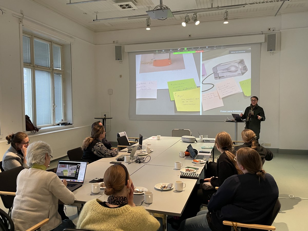 SpiceH2020's tweet photo. Last week, a workshop @DesignmuseoFI explored data structures of the SPICE Pop-up VR Museum and visualizations based on community models - tools & methods that assist different communities in sharing their perspectives & gaining a better understanding of others.
#citizencuration https://t.co/uSryRijOen