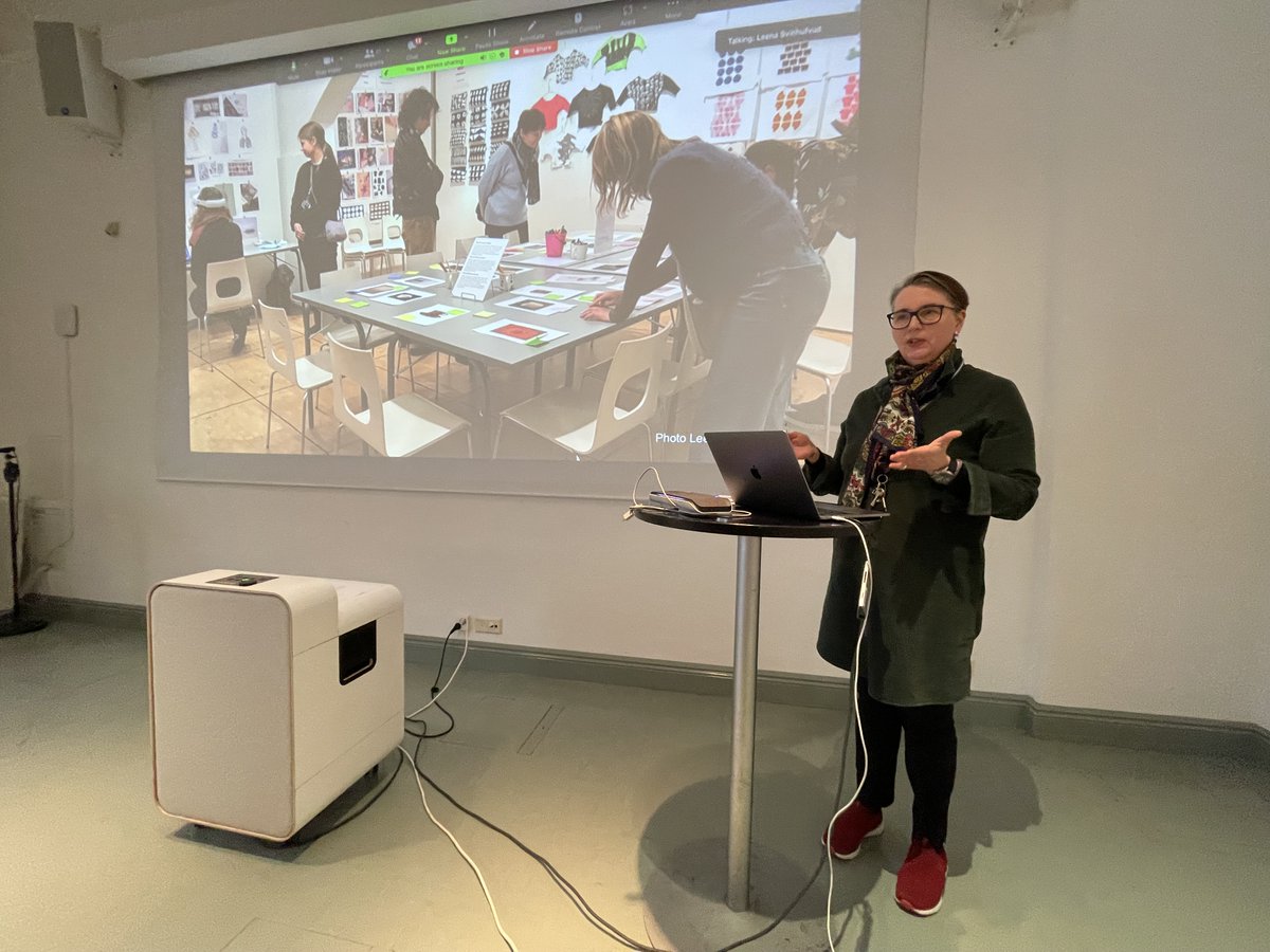 SpiceH2020's tweet photo. Last week, a workshop @DesignmuseoFI explored data structures of the SPICE Pop-up VR Museum and visualizations based on community models - tools & methods that assist different communities in sharing their perspectives & gaining a better understanding of others.
#citizencuration https://t.co/uSryRijOen
