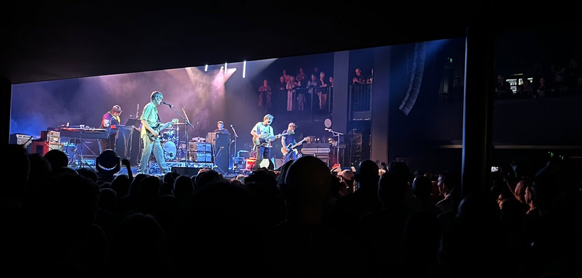 At0m1que's tweet photo. #Pavement is on my fucking  STEREO - live!!!!  Come back, soon @pavement_band ❤️ https://t.co/vhk2FPRozu