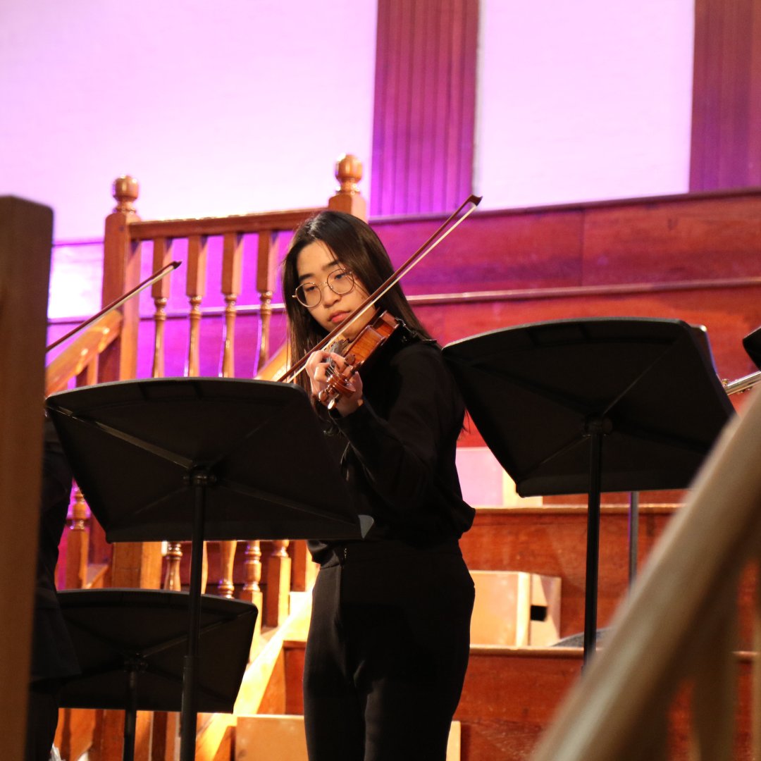 QASCaversham's tweet photo. #QASMusic students hosted a Concert Band and Jazz evening last night upon their request to showcase pieces they have been working on. 

There was an amazing array of film music, including James Bond and Mamma Mia, for what proved to be a delightful evening.

#QASStrongSpirits https://t.co/HLHqjYZg30