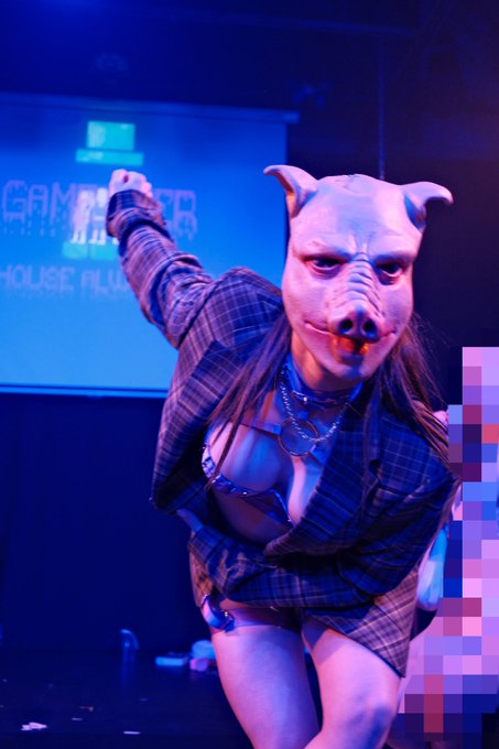 Maybe my favourite pic from our play &lsquo;Stripped!&rsquo; Which we&rsquo;ve been performing at @vaultfestival for the