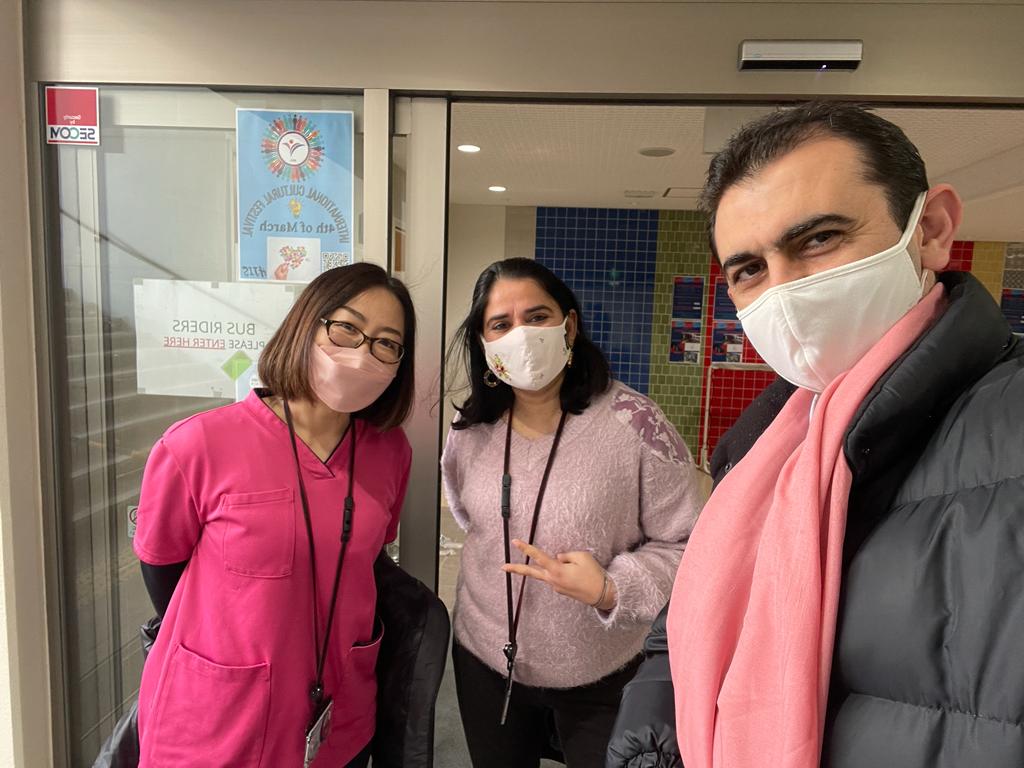 Shailjajdatt's tweet image. In this world, where you can be anything- be kind.
Thanks to our students and their mentor @techyleger of Anti-Bullying club @HorizonJapanIS  for raising awareness to end bullying &amp;amp; giving a voice to the  victims. We celebrated the #pinkshirtday today. #BeKindAlways
