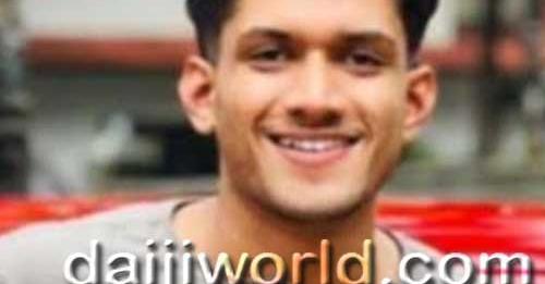 daijiworldnews's tweet image. Kasargod: Scooter rider comes under wheels of KSRTC bus, dies
 daijiworld.com/news/newsDispl…
#kasaragod #KSRTC #ksrtcbus #death  #wearhelmet #helmet #rickshaw #safetyfirst #ridersafty #safety #safetyequipment  #kasaragod #roadaccidentnews #RoadAccident #RoadAccidentFund