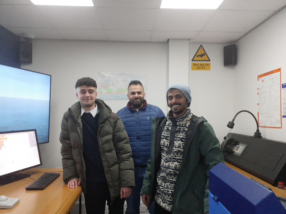 Last week, our phase 3 and phase 6 cadets spent a dedicated amount of time in our simulators as part of their management modules. 

They were tasked with planning and conducting a search and rescue operation, using correct procedure and communications. 

Great work everyone! 👏