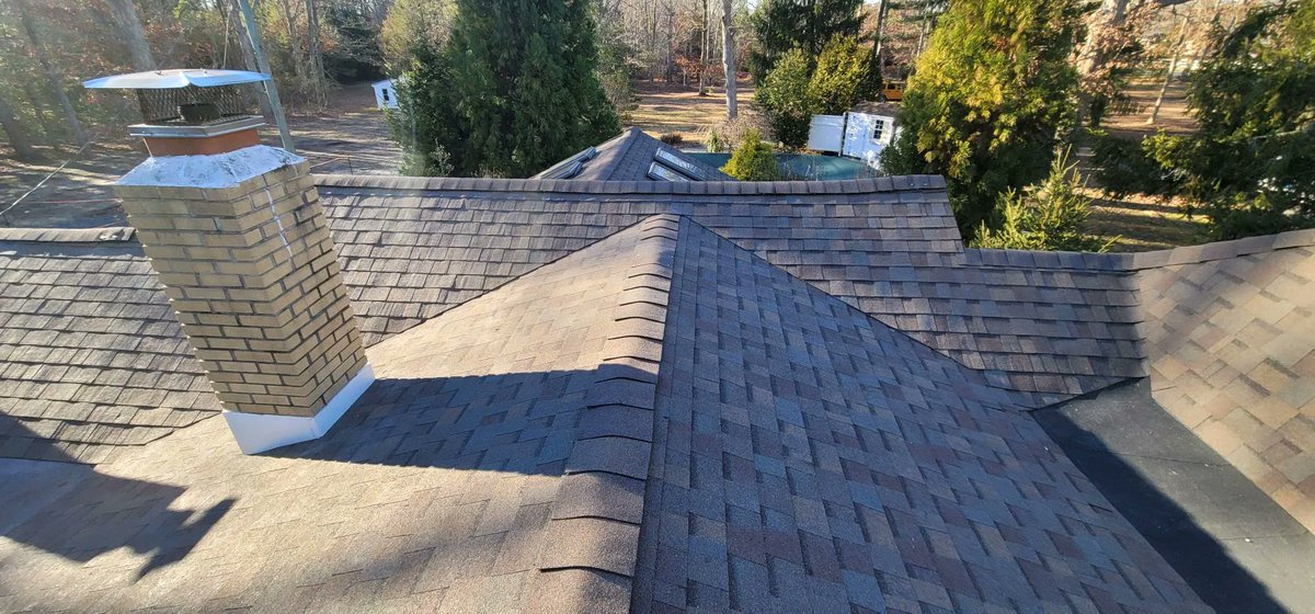 SurfandTurfRoof's tweet photo. Another roofing project wrapped up in #EHTNJ
#eggharbortownship #eht #southjerseylife #southjersey #roofingcontractor https://t.co/mJxPi6n4Ox