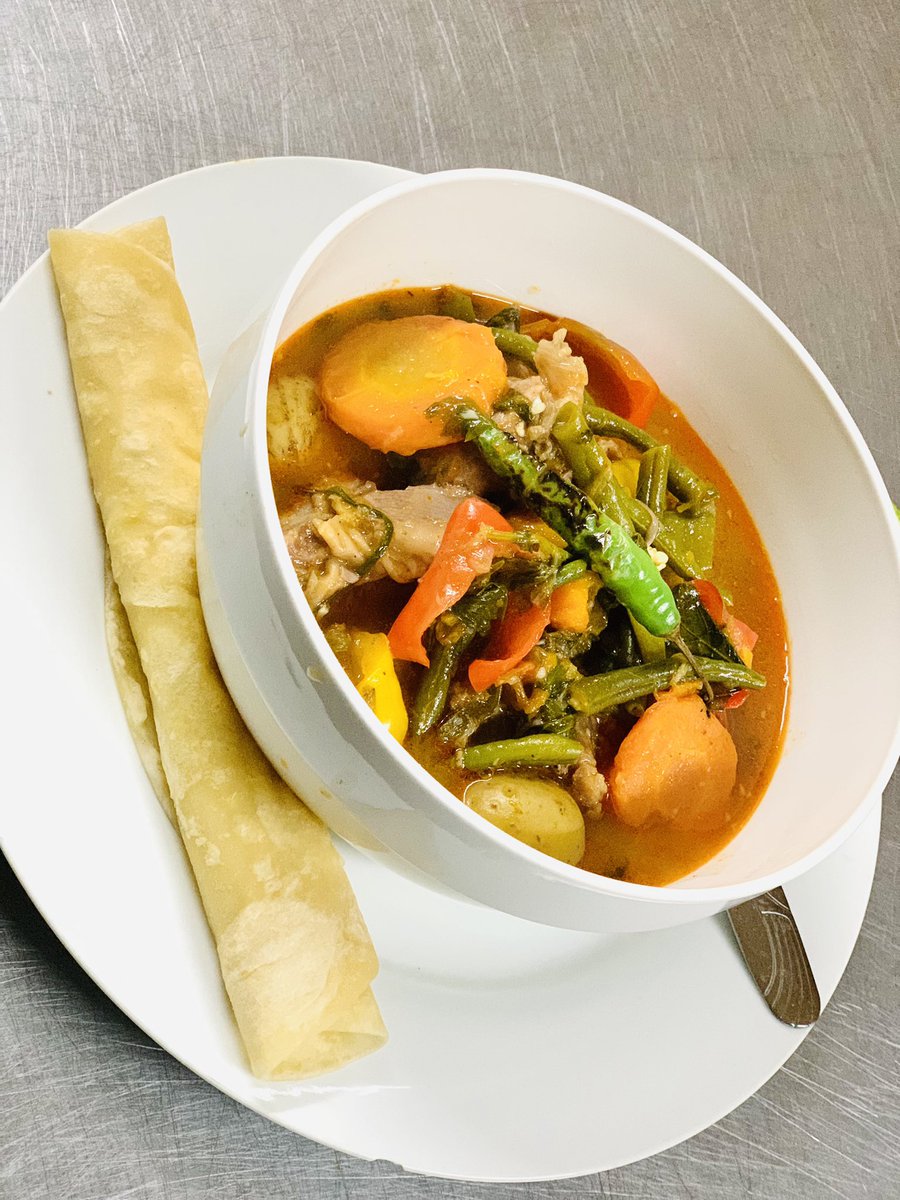 chefpyana's tweet photo. Itβs fresh ready and available now next to Nkolokosa Giants Bar.#THETRUTH #goatsoup https://t.co/TlddAUJqZt