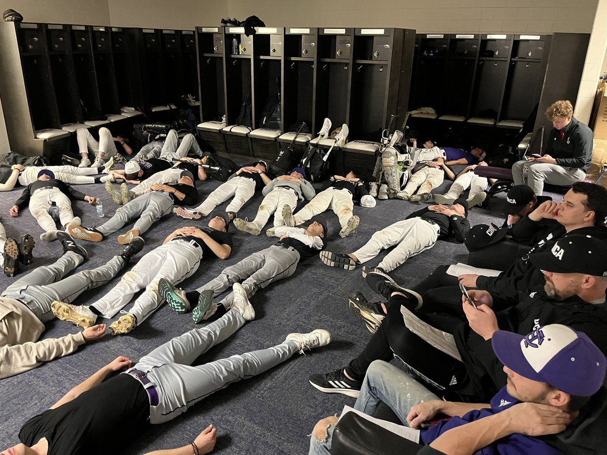 kevin_savage's tweet photo. Pre-practice breathing and relaxation session … learning and teaching the basics with @jaegersports Mental Warrior program … three minutes of mind-clearing followed by the most focused practice of the new season. #mentalwarrior #quietmind #focusedpractice https://t.co/M49FgERUfE