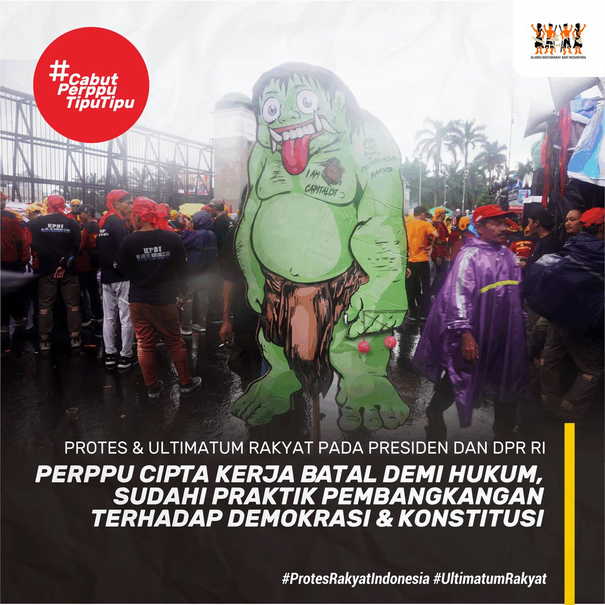 RumahAMAN's tweet photo. Hari ini, 28 Februari 2023, AMAN yang tergabung dalam Komite Aksi Bersama, Ultimatum Rakyat dan Protes Rakyat Indonesia, melakukan aksi di depan gedung DPR RI menuntut pencabutan Perppu Cipta Kerja. 

#SahkanRUUMasyarakatAdat #UltimatumRakyat #CabutPerppuTipuTipu https://t.co/W0rGDSsXOk