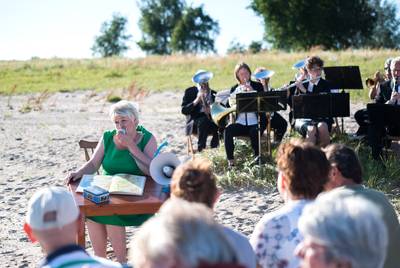 Doek valt voor Theater Over en Weer: ‘Zonder subsidie kunnen we niet anders dan stoppen’ gelderlander.nl/overbetuwe/doe…