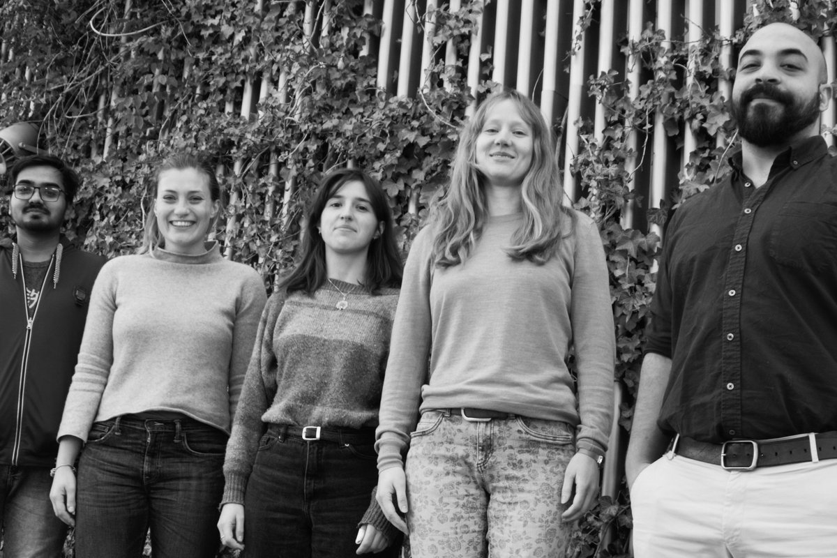 CaliceMagazine's tweet photo. We created Cálice with the ambition to find creative ways to produce and share #knowledge, and to break boundaries to contribute to a beautiful diversity of perspectives, knowledges and stories.

Keep an eye out for our publications on https://t.co/VNS0NCV5Wq! https://t.co/SA3oH7pVAl