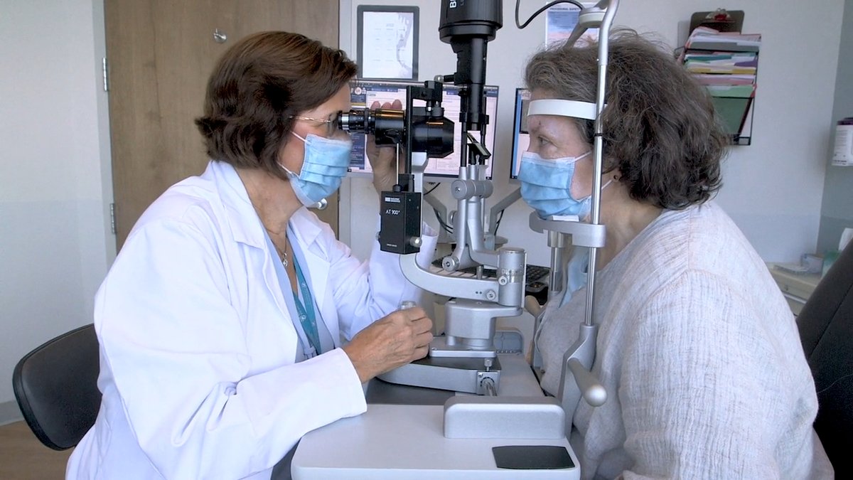 MassEyeAndEar's tweet image. A team of researchers at Mass Eye and Ear is taking a multidisciplinary approach to treatment and detection of age-related macular degeneration (AMD), including using metabolomics and #ArtificialIntelligence. Learn more about their work. spklr.io/6010Y1yu #AMDAwarenessMonth