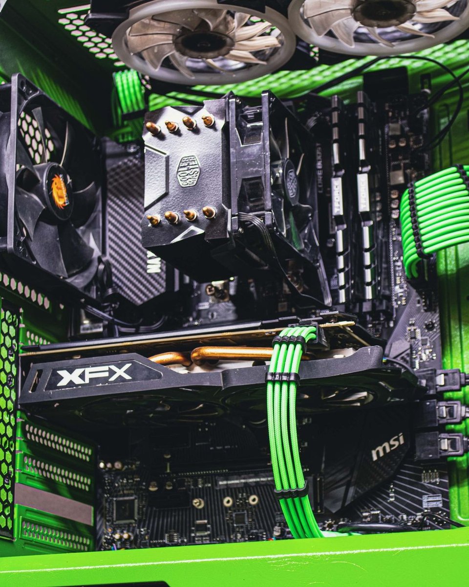 xfxglobal's tweet photo. 🧪🧪🧪
📸: @tiitech #XFXshare https://t.co/K4h4RJOr6U
