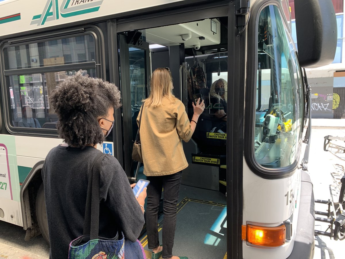 rideact's tweet photo. #TuesdayTip: with pay-as-you-go fares, we will figure it out for you. You won't pay more once you’ve paid the equivalent of a higher value pass and you will get the pass. It's only on AC Transit’s mobile payment platform. 

Learn more: https://t.co/itVsNJC2g1 

#ACTransitApp https://t.co/ZrYBPwPWHN