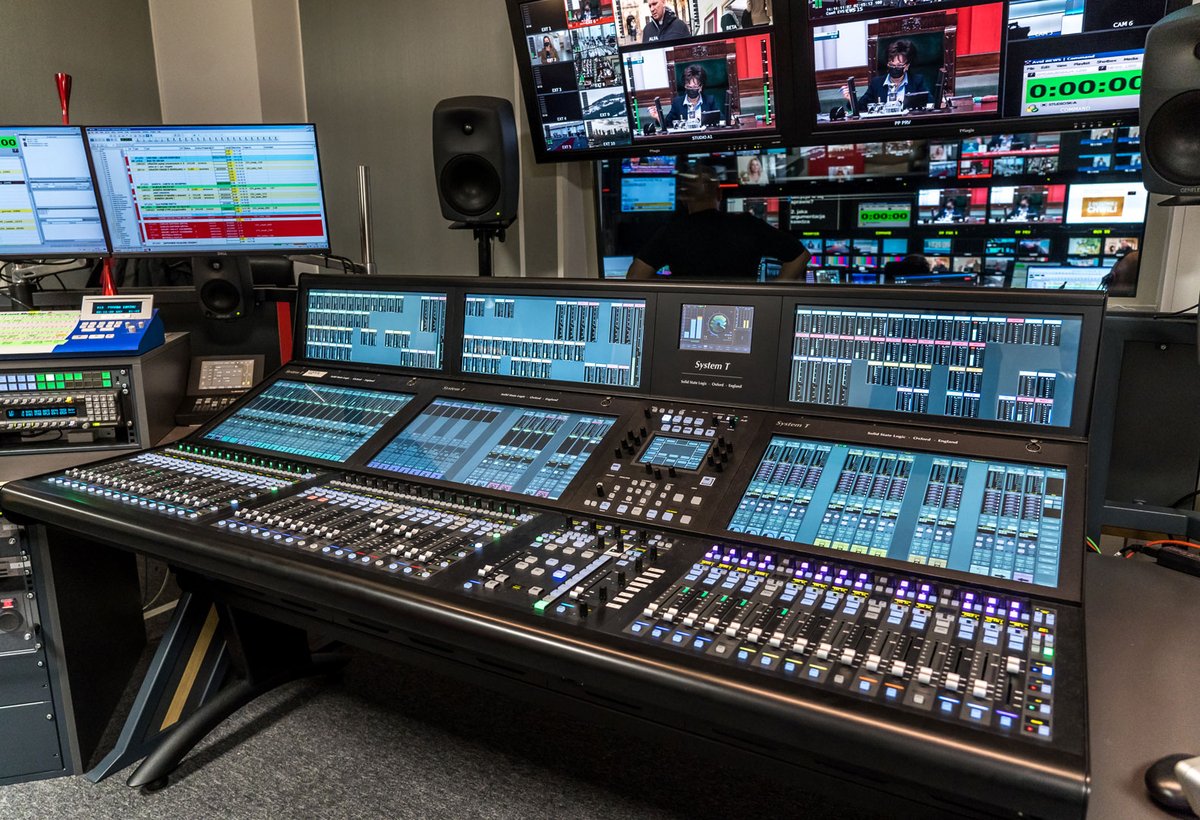 solidstatelogic's tweet image. Polish media company and broadcaster Telewizja Polsat upgrades its two main new studios with a pair of SSL System T consoles.

“Choosing SSL’s System T  was the best solution for building a Dante network in the facility.&quot;

bit.ly/3xYRHLu

#SSL #SolidStateLogic #SystemT