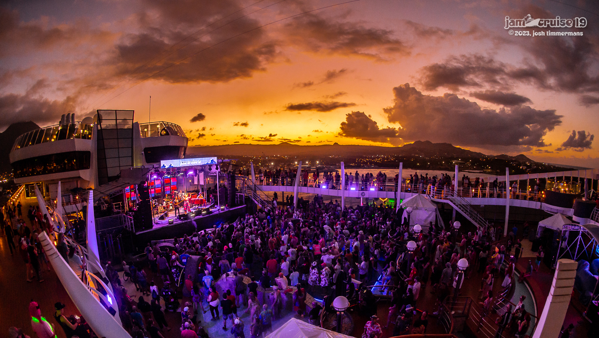 Views like this  😍

Want to guarantee your spot on the ship and put yourself in best possible position for cabin selection for #JamCruise20? Pre-book today! Our team is hard at work now putting together the lineup and other details for our 20th sailing. jamcruise.com/pre-book-411/