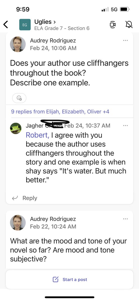 Still 😍how our dystopian novel study and discussion board are going in Mrs. R’s #OnslowAIG class.🙌🏻🙌🏻 <a href="/HuntersCreekMS/">Hunters Creek Middle</a> The kids are doing awesome and loving their books. 📚