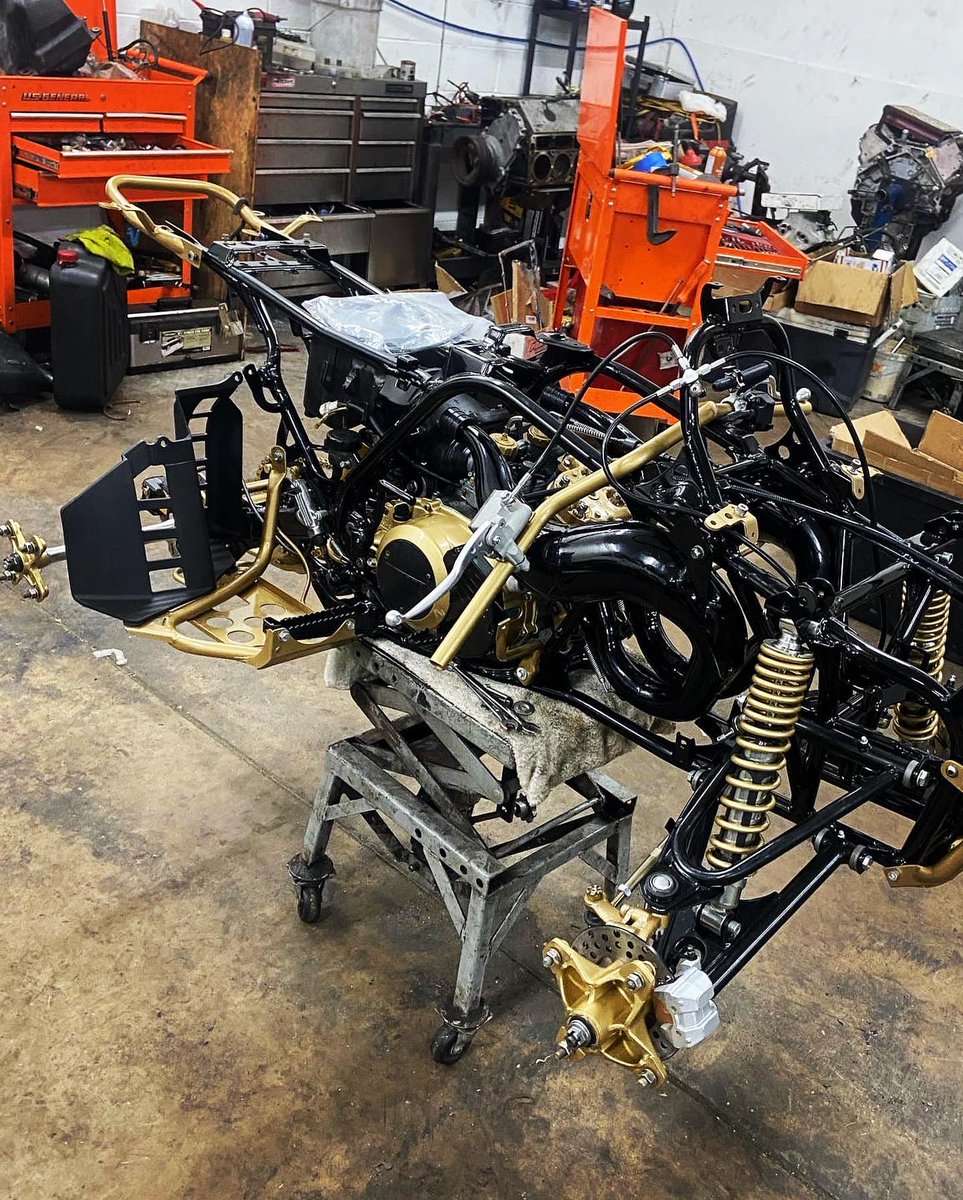 YBansheess's tweet photo. Banshee full build from ground up done by the team! @yamaha_bansheess 🔑🖤 #hotboyz🔥 #1stopperformance🏁 🔧⚙️🔩#yamahabanshee #gytryamaha #bansheegod https://t.co/saqK0IoWly