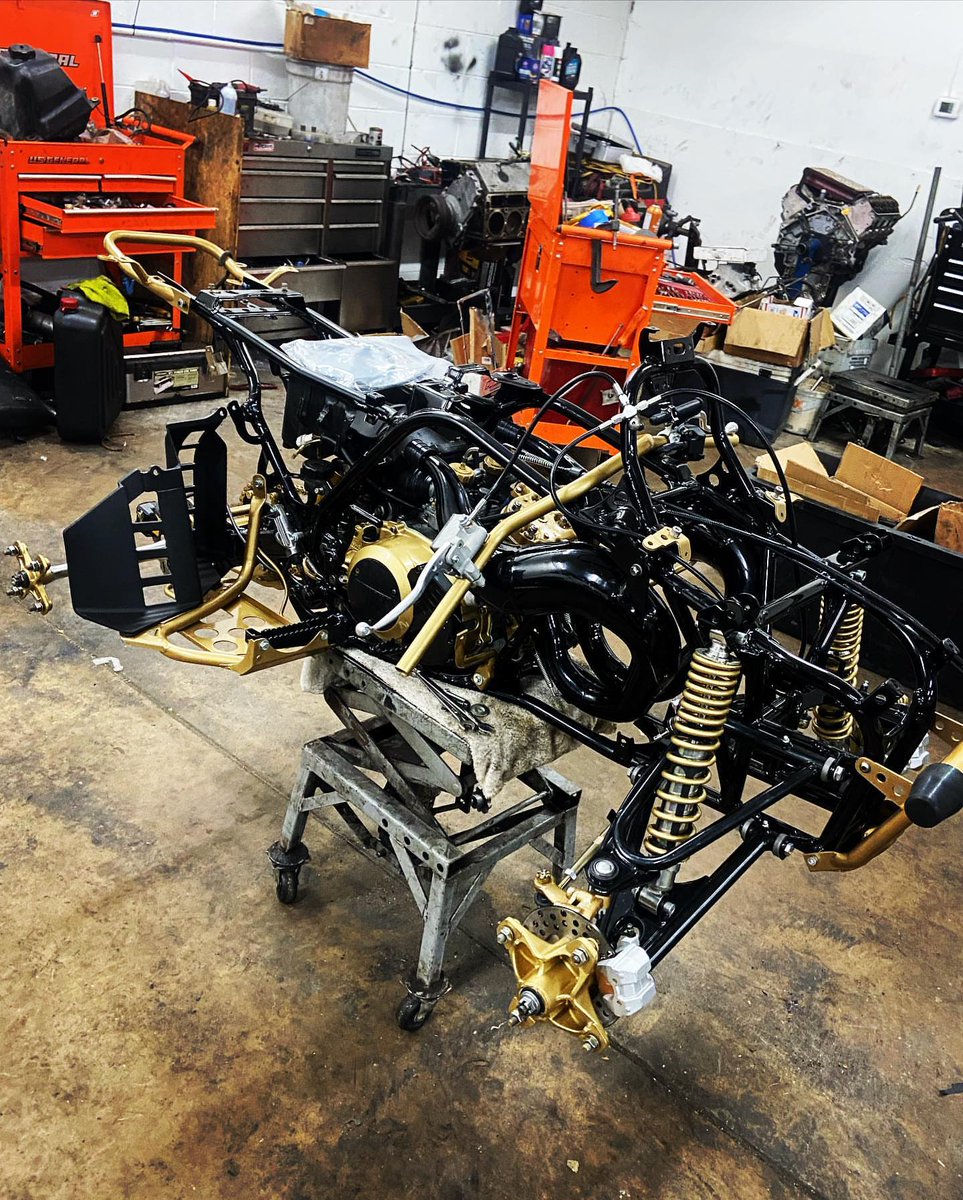 YBansheess's tweet photo. Banshee full build from ground up done by the team! @yamaha_bansheess 🔑🖤 #hotboyz🔥 #1stopperformance🏁 🔧⚙️🔩#yamahabanshee #gytryamaha #bansheegod https://t.co/saqK0IoWly