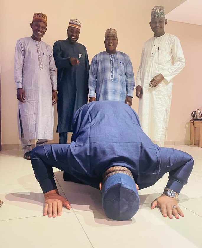 IsmaeelAhmedB's tweet photo. Alhamdulillah ‘Ala Kulli Haal 
Hard fought campaign. 
Hard won victory. 
Hopefully a peaceful conclusion. 
Hopefully a smooth transition. 
No more arrogance in politics and governance. 
Electorate have come of age. 
No one should be taken for granted. 
Reform our Party! APC https://t.co/VRcEGRgFKa