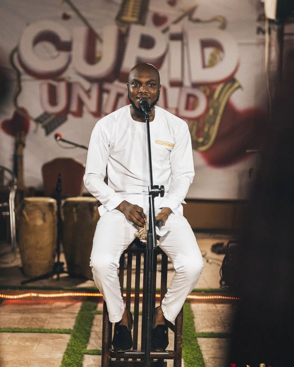 CupidUntold's tweet photo. #McClassic assumed duties as our official mc for the night! It was a vibe.

It was a night of love, poetry, music &amp; rap with your favourite people. 

😍💘🥳🎷🎸🎙️🎼 

#CupidUntold 
#CupidUntold4
#happyvalentinesday❤️ 
#Takoradi https://t.co/B53fu159R0