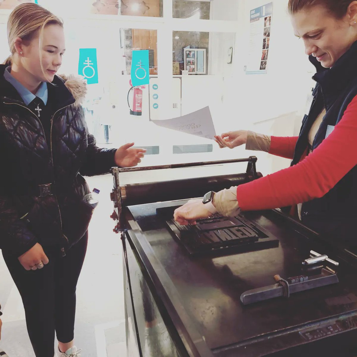 siobhanmdesign's tweet photo. @curragh_cc 2nd years learning about the history and artistry of print @NatPrintMuseum Dublin https://t.co/pALMXK60lA