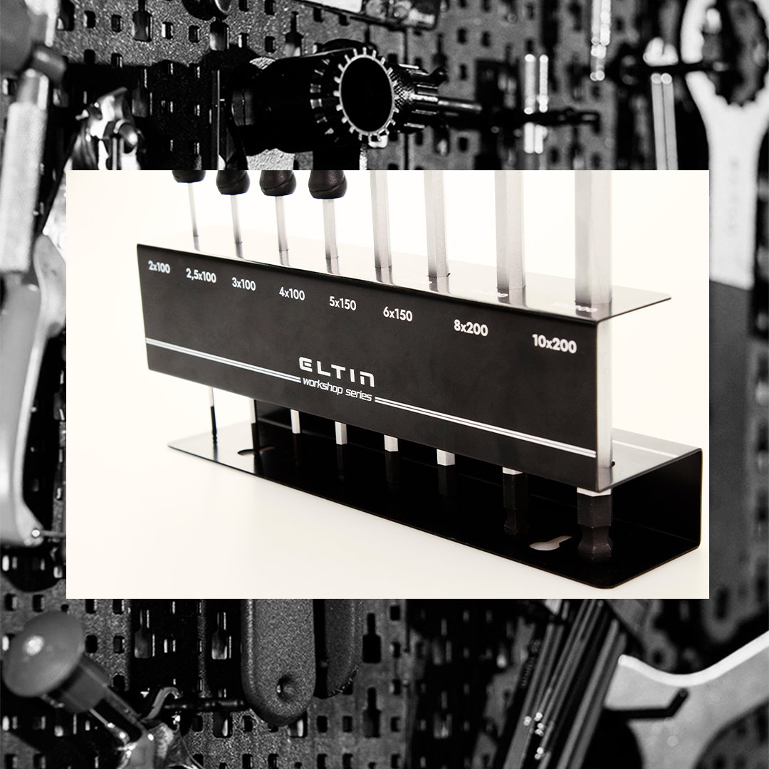 🔧Juego de 8 llaves Allen Eltin Workshop
Series

Durabilidad, diseño cuidado y facilidad de uso. Sacarás o apretarás todos los tornillos de tu bici de forma rápida y sencilla con llaves de excelente rendimiento y manejabilidad.🔝 

➕Incluye soporte para mesa o anclaje en pared.