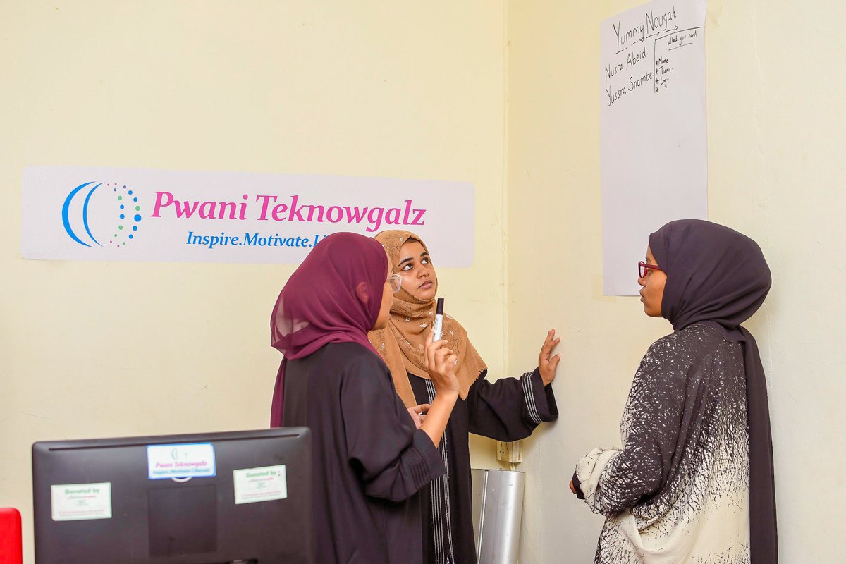obmaihda1's tweet image. Week 4..i am ready to rumble..#codehack @pwaniteknowgalz @nusraabeid1 @LatifaNoor5 .@obmaihda1