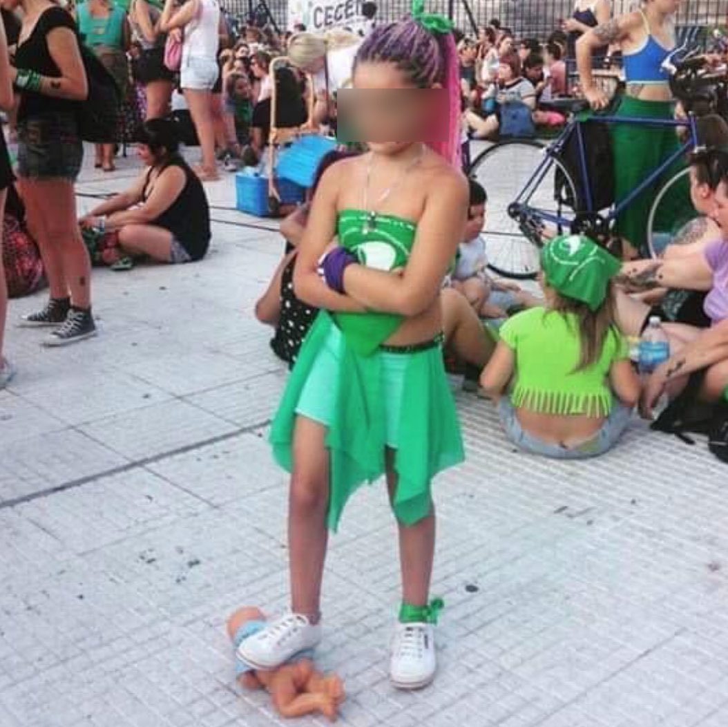 DANTE_eloficial's tweet photo. Sondeo Tuitero 

Está de acuerdo que los niños asistan a marchas que promuevan el aborto?

NO: 🔄
SÍ: ♥️ https://t.co/DCgQjd174n