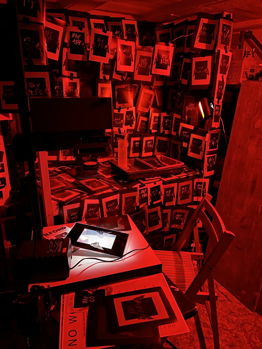 ONE YEAR AGO
Day 5
No words - 365 days in the darkroom -

opensea.io/collection/no-…

#StandWithUkraine🇺🇦  #nftcollectors #NFTCommunity  #nftphotography #darkroom #bwphotography