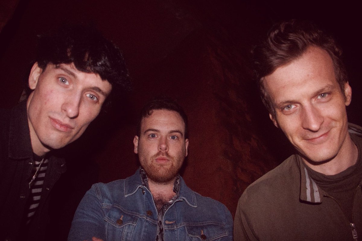 "Listening to the punk throttle of "I Like It" with it's smashing bass and drums dance, stomping surf punkish guitar strikes and scowling vox and I can't help but envision a crammed sweaty venue buzzing with energy. 

Thanks <a href="/AmericanRobb/">American Pancake</a> 🖤🖤🖤

americanpancake.com/2023/02/casual…