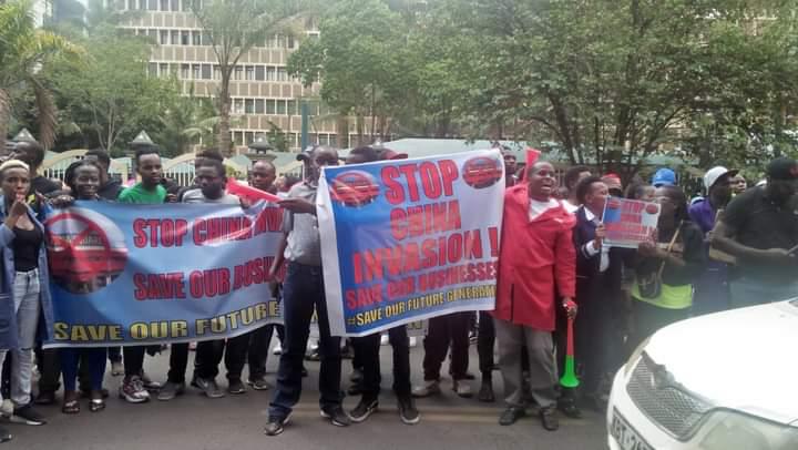 SMEtradersKe's tweet photo. Tunasema umoja ni nguvu, utengano ni udhaifu....#Tulijitokeza #tutakombolewa #stopchineseinvasionsaveourbusinesses https://t.co/9MQ0BN7D1A