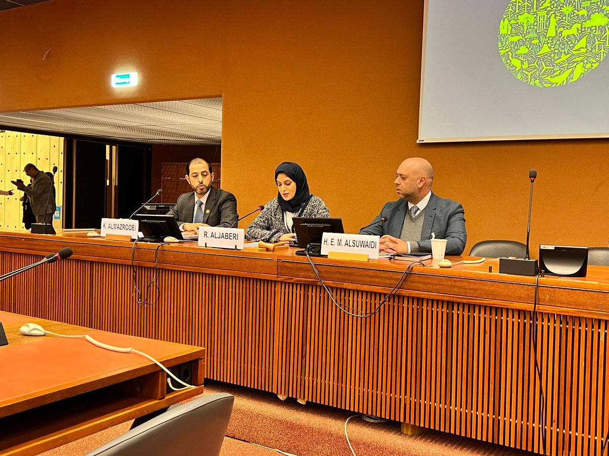 bicrhr's tweet photo. 🇺🇳 NEWS, #hrc52 l HE Majid Al Suwaidi, Director General for COP28 highlights 5 strategies ahead of #COP28 in #UAE :

1️⃣ Ensure 1.5C is within reach
2️⃣ Double adaptation finance
3️⃣ Unlock funding arrangements 
4️⃣ International finance reform
5️⃣ Private sector engagement https://t.co/oWsc5wwVOJ