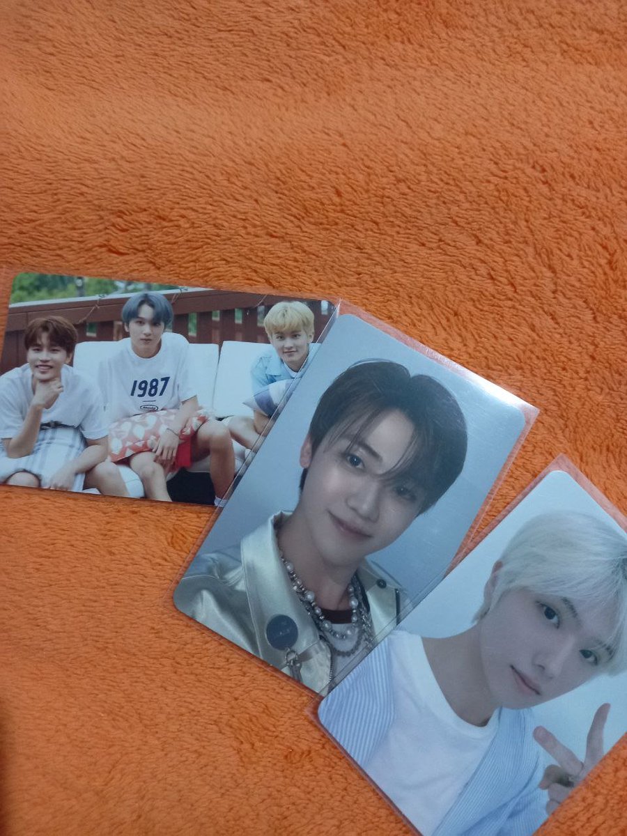 sparkjwi's tweet photo. ꒰ #gia_budols ꒱ wts lfb ph help rt ☻ 

✦ jaemin universe jewel case 
✦ jisung season greetings 2022 

🖇️ 500 as a set
🖇️ onhand 
🖇️ 3 days res. 
🖇️ rcbyt 
https://t.co/RCRgUdzKcK

##. nct dream pc jaemochi smiley sg22 https://t.co/SUsKKWr4Jp