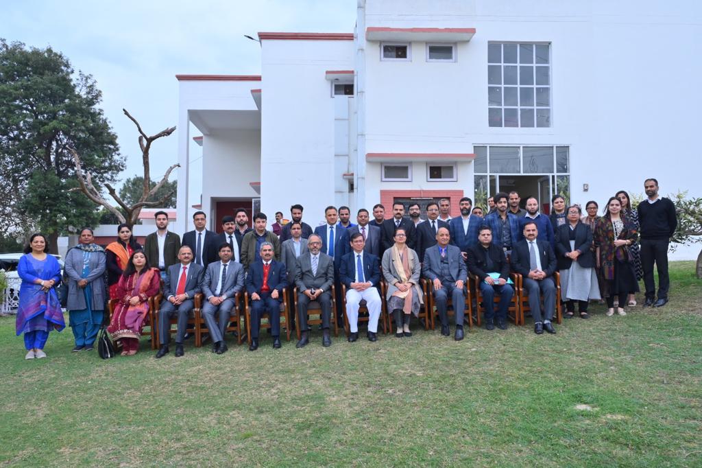 Three Days Customized Training programme for Officers of Labour Department commenced at J&amp;K Judicial Academy Jammu.Deputy Labour Commissioner Kashmir/ Jammu &amp; other ALCs of J&amp;K among the participants.
 @department_k <a href="/Warar69Rashid/">Abdul Rashid</a> <a href="/srinagaradmin/">Srinagar district administration</a> <a href="/diprjk/">Information & PR, J&K</a>
