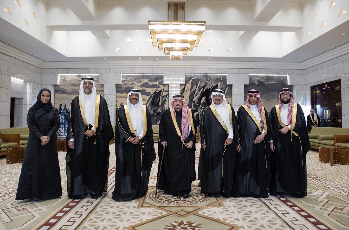 شرُفنا اليوم بلقاء صاحب السمو الملكي الأمير فيصل بن بندر بن عبدالعزيز أمير منطقة #الرياض في مكتب سموه بقصر الحكم، واستمعنا لتوجيهاته في ما يمكن أن تقدمه وتسهم به جمعية سلوك في خدمة المجتمع.