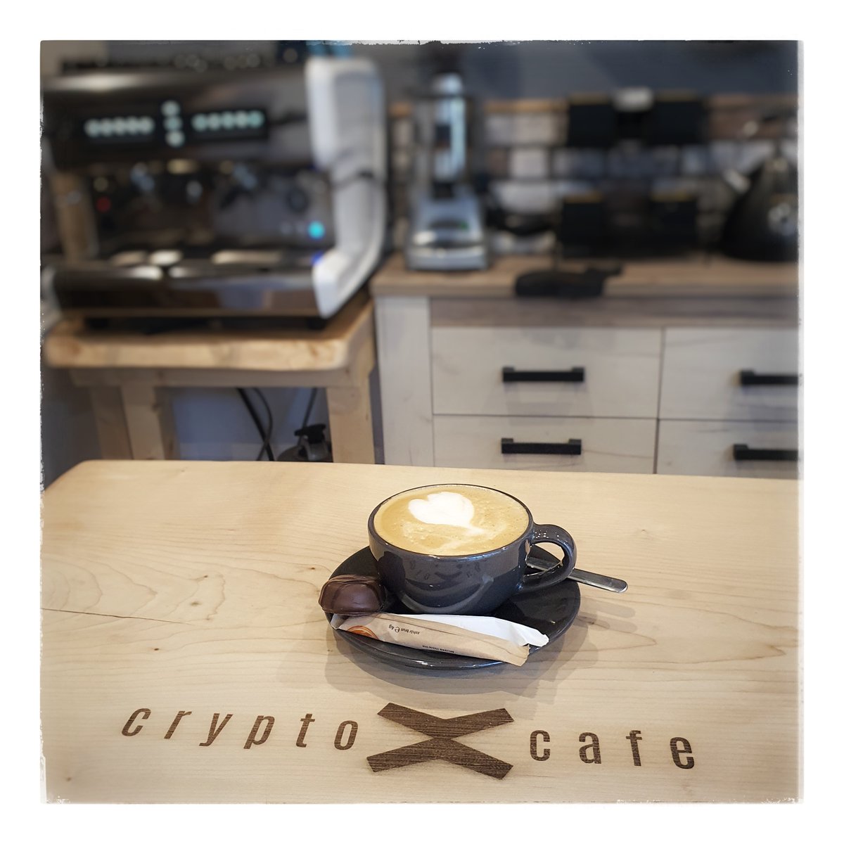cryptoXcafes's tweet photo. GM Crypto Friends 😍☕️
#cryptoXcafe #MultiversX #Coffee https://t.co/sTJfZYgKnv