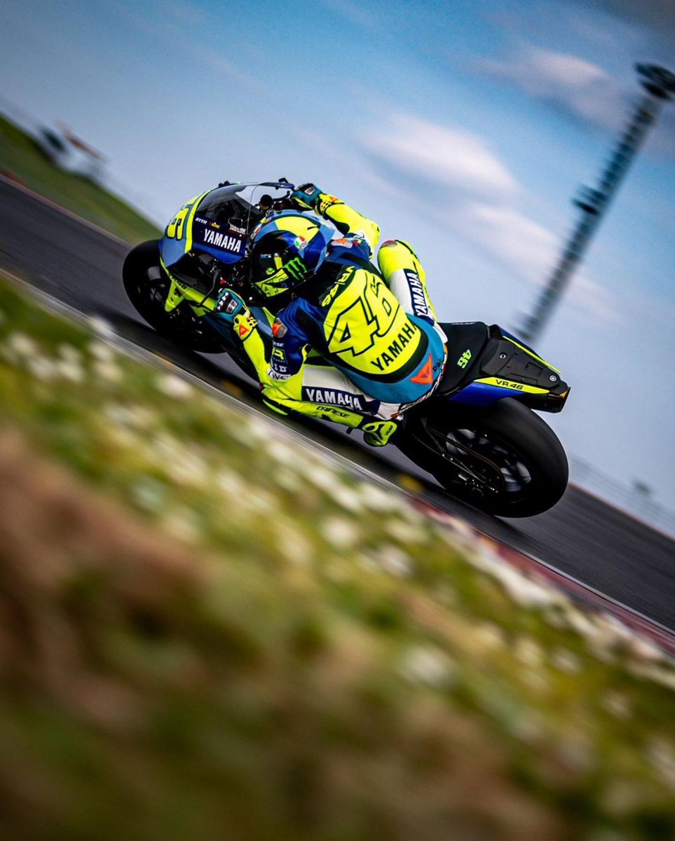 Valentino Rossi tweet media