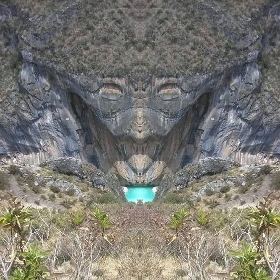 1SilvanaA's tweet photo. #agenda2030
Entrances to the earth 
North polo and Ayacucho Peru https://t.co/DLxXx5Jemd
