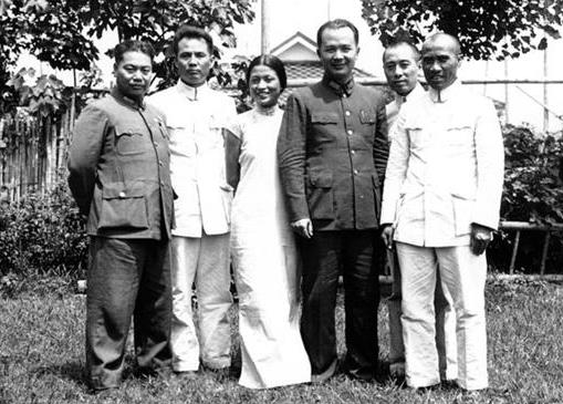 Chinese Studies at the University of Cambridge (@chinacambridge) on Twitter photo Hans van de Ven <a href="/CambridgeFames/">FAMES_Cambridge</a> "United fronts and the Second World War"
2pm, 2 March (Thursday), 2023 (in-person seminar)
Room LG18 (Faculty of Law, Sidgwick Site) #ChinaResearchSeminar Hans van de Ven <a href="/CambridgeFames/">FAMES_Cambridge</a> "United fronts and the Second World War"
2pm, 2 March (Thursday), 2023 (in-person seminar)
Room LG18 (Faculty of Law, Sidgwick Site) #ChinaResearchSeminar