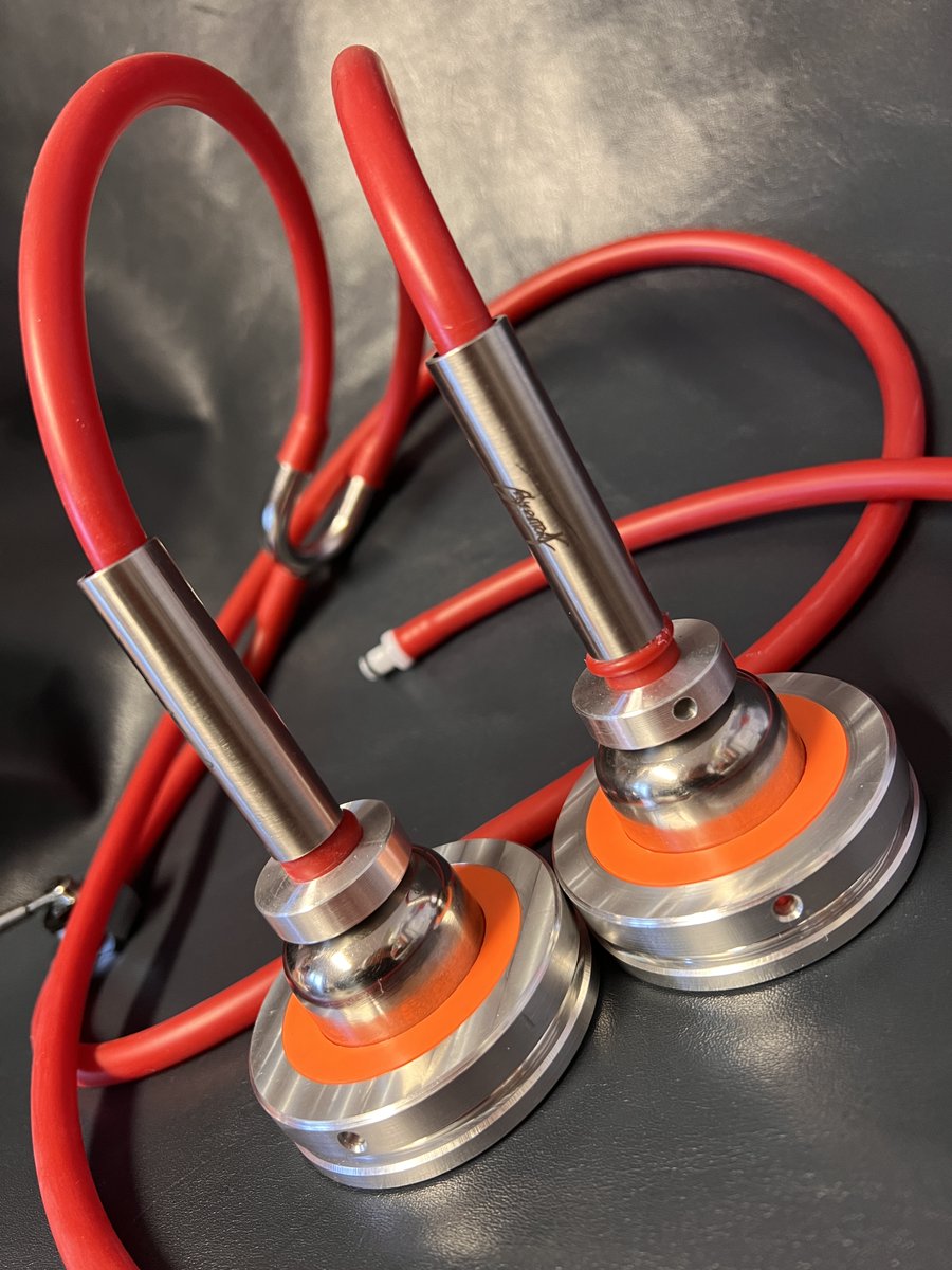 Whilst we will continue to sell <a href="/GenF_Milker/">Generation F Milking Systems</a> at the end of the month it will also have a stand alone website, the range continues to grow and sales have grown enough it warrants it's own web site....Below:- nipples with harness and nipples no harness required👍👍