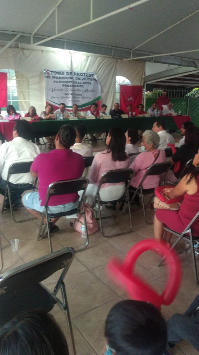 manuelmgarrigos's tweet photo. Muchas gracias querido amigo y Presidente @j_marquezmx por tu invitación a la toma de protesta en #Jiutepec, #Morelos y felicidades a mi amigo de hace años y de mil batallas Vicente Dorantes #MMG #V220 https://t.co/qnzEpLNVtJ
