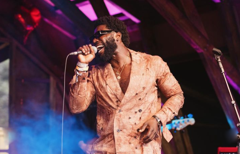 BUBBLE CLUB tweet media