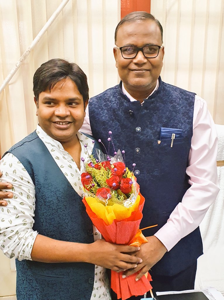 wasimnaiyar's tweet photo. #अब्दुल_सलाम_अंसारी_साहेब को मदरसा बोर्ड का अध्यक्ष बनाये जाने पर बहुत बहुत मुबारकबाद...#Congratulations
अंसारी समाज को जगह देने केलिए माननीय मुख्यमंत्री श्री @NitishKumar जी का बहुत बहुत धन्यवाद...
@officecmbihar @NitishKumar @yadavtejashwi @Jduonline @BiharEducation_ https://t.co/5IWOrWclZR