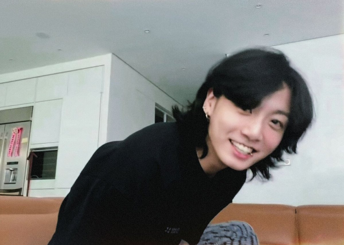 lllshowujk's tweet photo. 🧡
#정국 https://t.co/CdQXbDN9W8