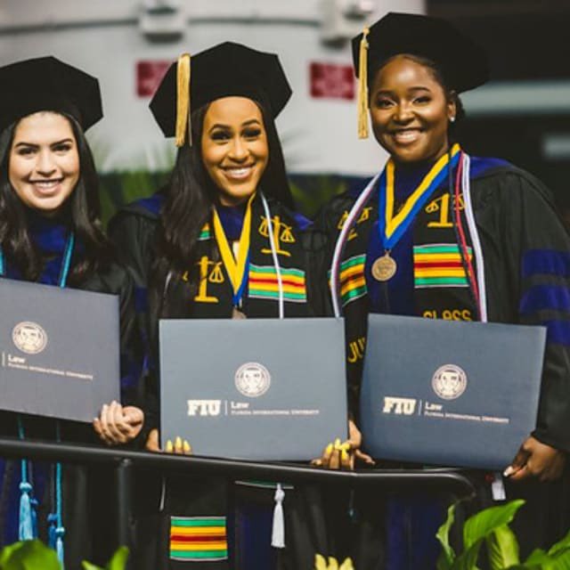 FIUdc's tweet photo. 4. Later this week, @fiulaw students arrive for visits on the Hill, @nabtweets , @GeorgetownLaw , @TheJusticeDept. FIU Law continues to top FL schools in @TheFlaBar results! https://t.co/3InQGNeRao https://t.co/49S7JoJYbr