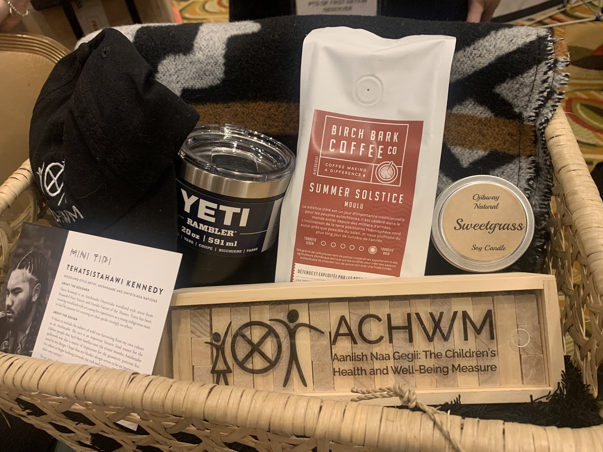 ACHWM_official's tweet photo. Come visit our booth at the @ChiefsofOntario Health Forum - ( we also have a raffle you can enter!) #COOHealthForum https://t.co/OPOfip37EA